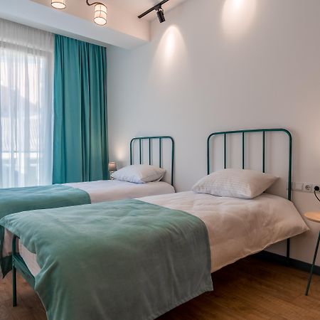 Easy Hotel T'Bilisi Тбилиси Екстериор снимка