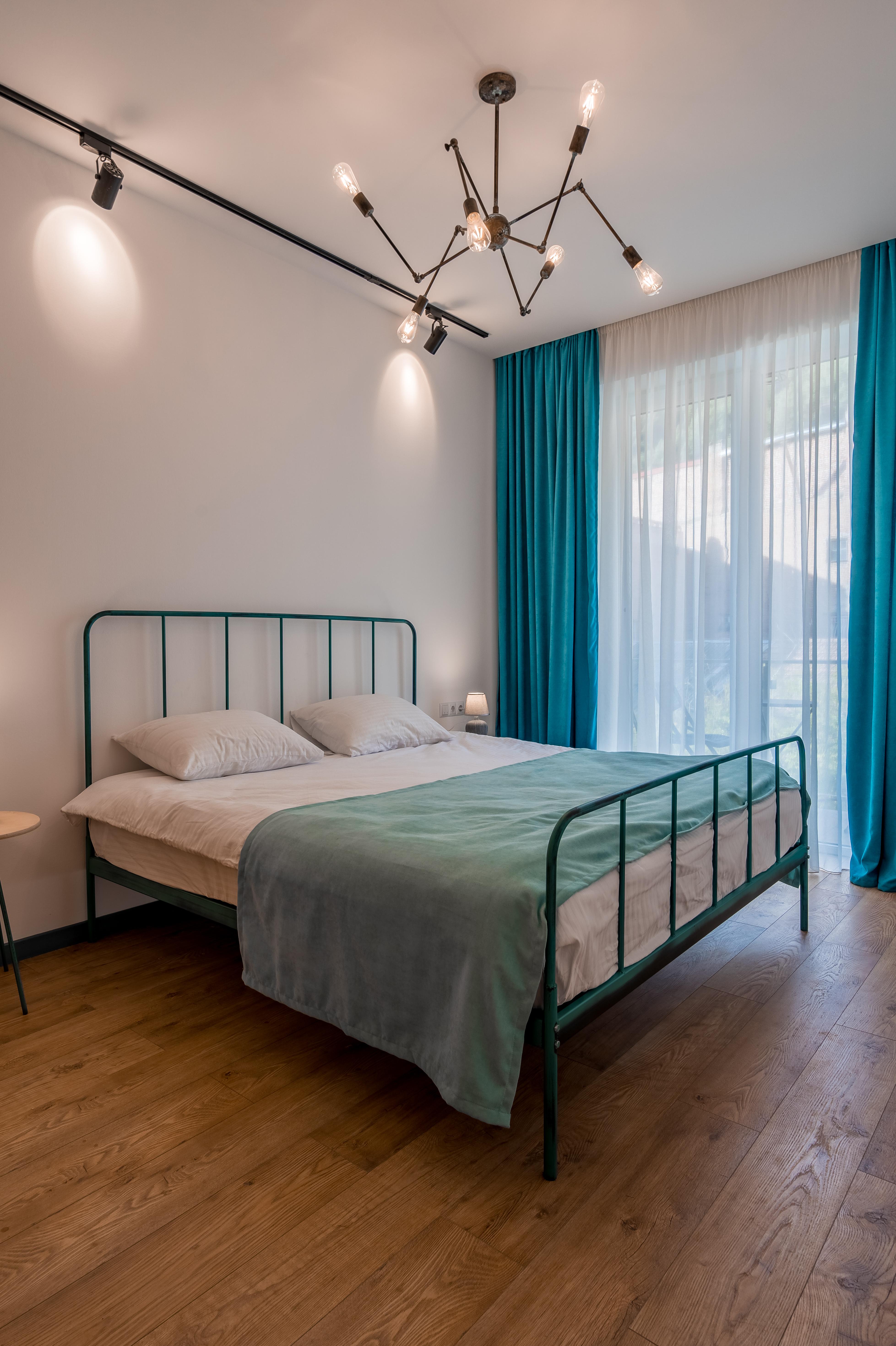 Easy Hotel T'Bilisi Тбилиси Екстериор снимка