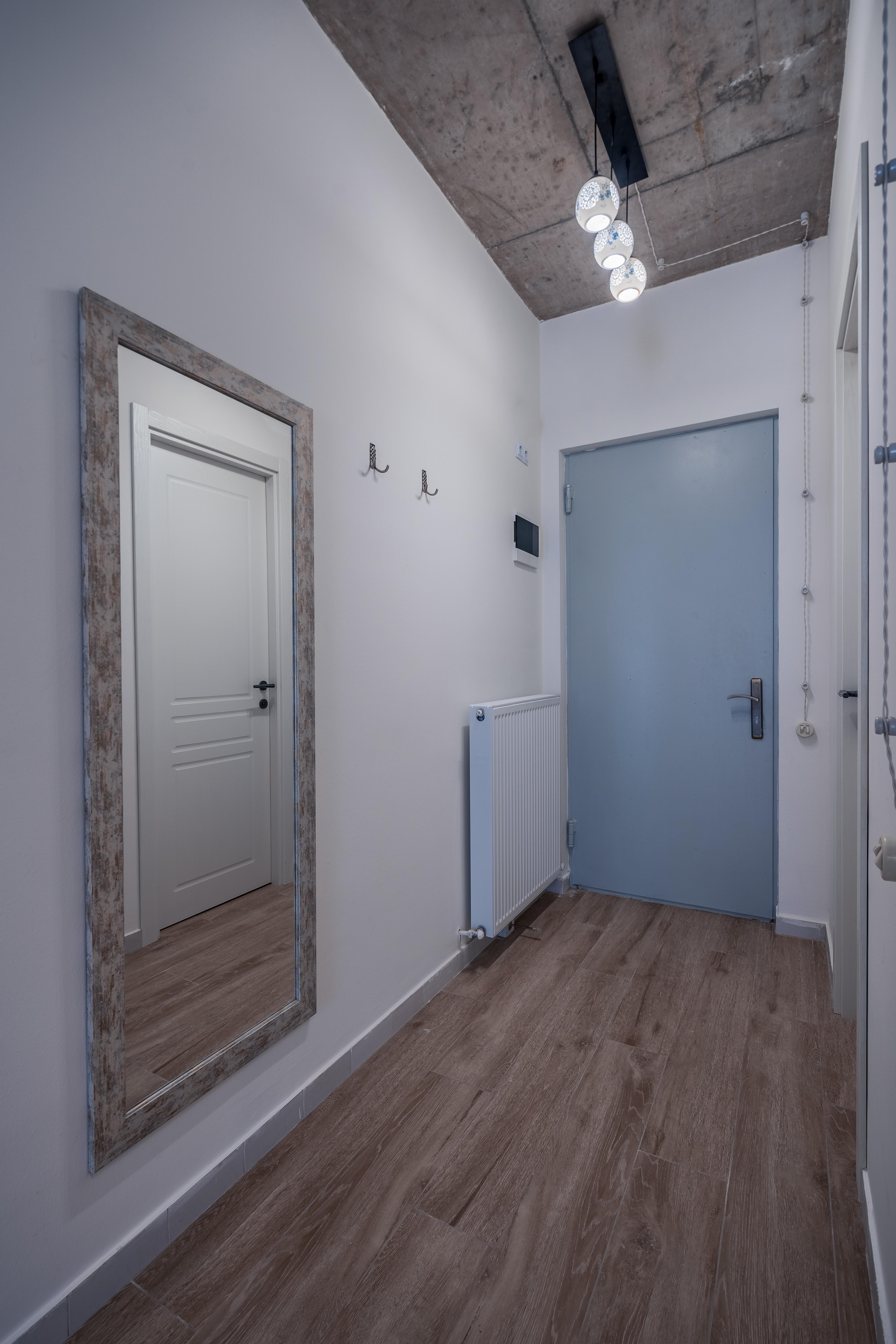 Easy Hotel T'Bilisi Тбилиси Екстериор снимка