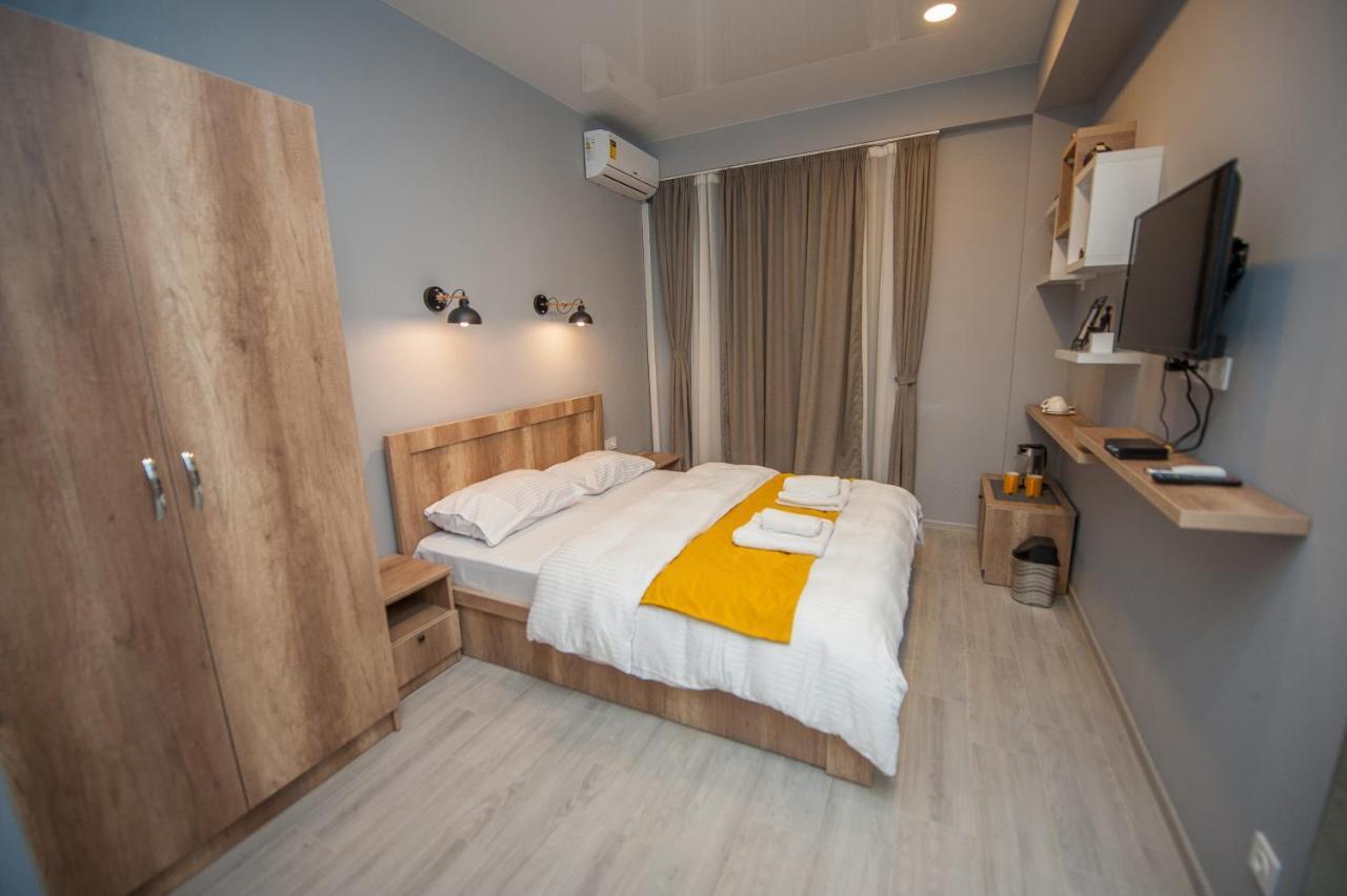 Easy Hotel T'Bilisi Тбилиси Екстериор снимка